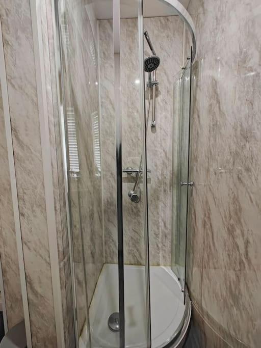 Luxury 5-bed House Near Nec & Bhx